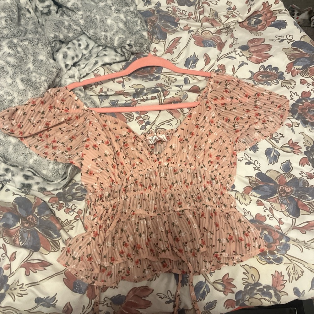 dizzy lizzy blouse